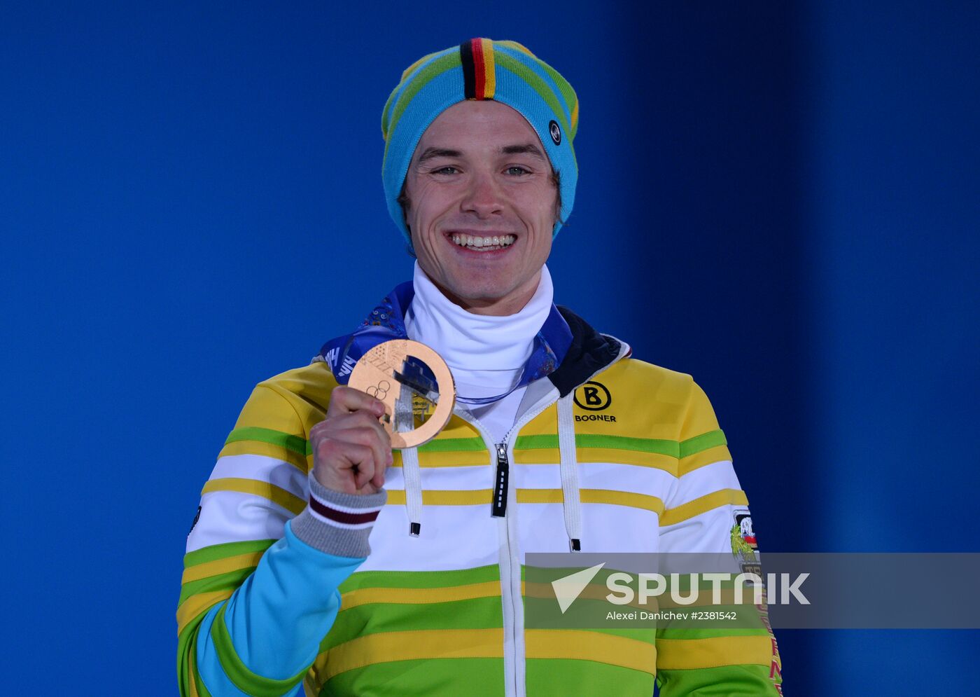 2014 Olympics. Medal ceremony. Day Twelve