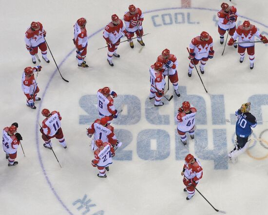 2014 Winter Olympics. Ice hockey. Men. Finland vs. Russia