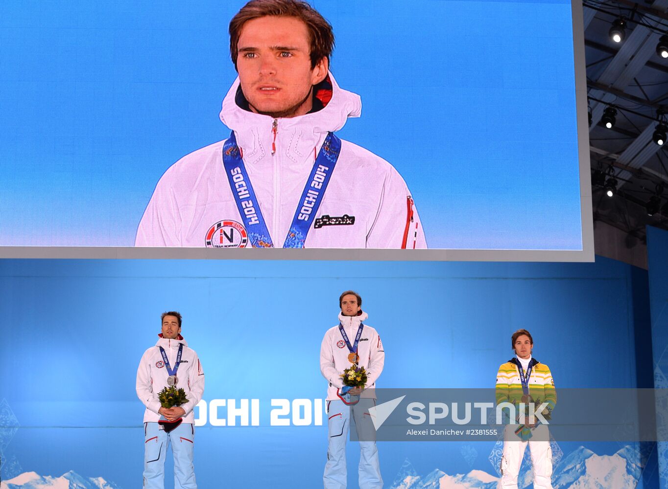 2014 Olympics. Medal ceremony. Day Twelve