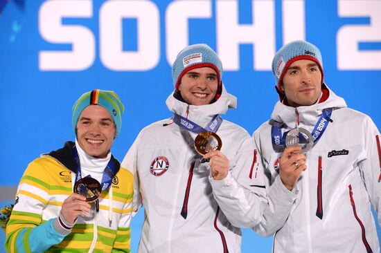 2014 Olympics. Medal ceremony. Day Twelve