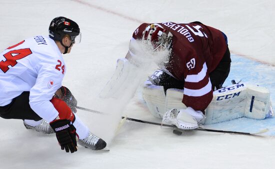 2014 Winter Olympics. Ice hockey. Men. Canada vs. Latvia