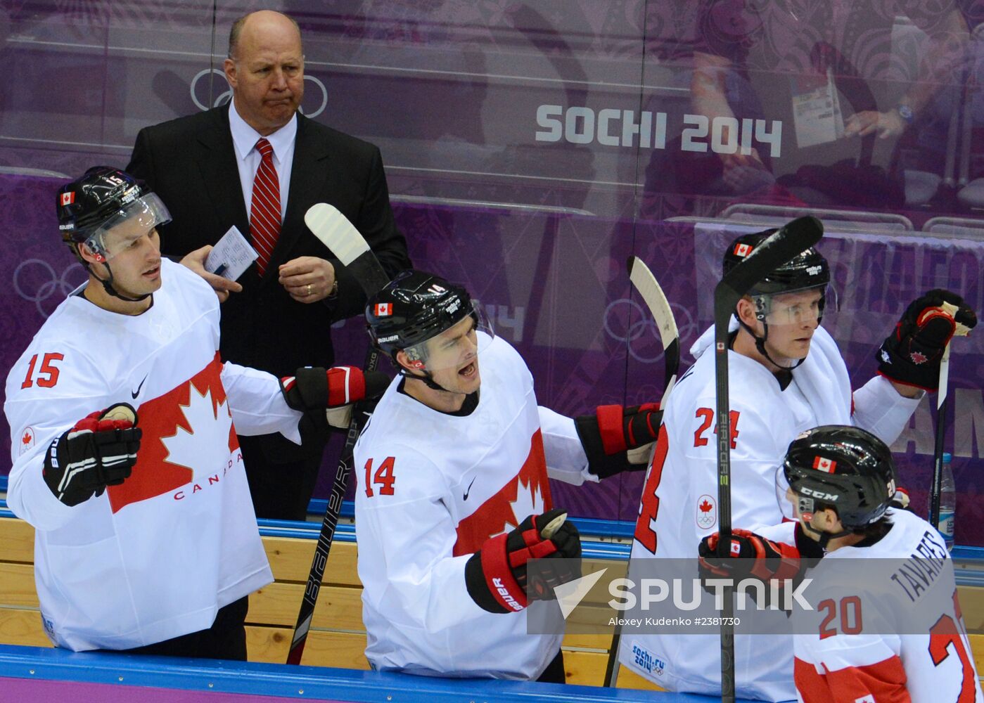 2014 Winter Olympics. Ice hockey. Men. Canada vs. Latvia