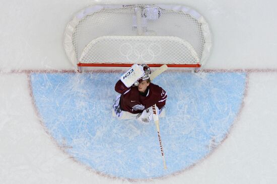 2014 Winter Olympics. Ice hockey. Men. Canada vs. Latvia