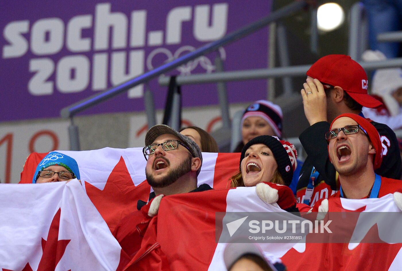 2014 Winter Olympics. Ice hockey. Men. Canada vs. Latvia