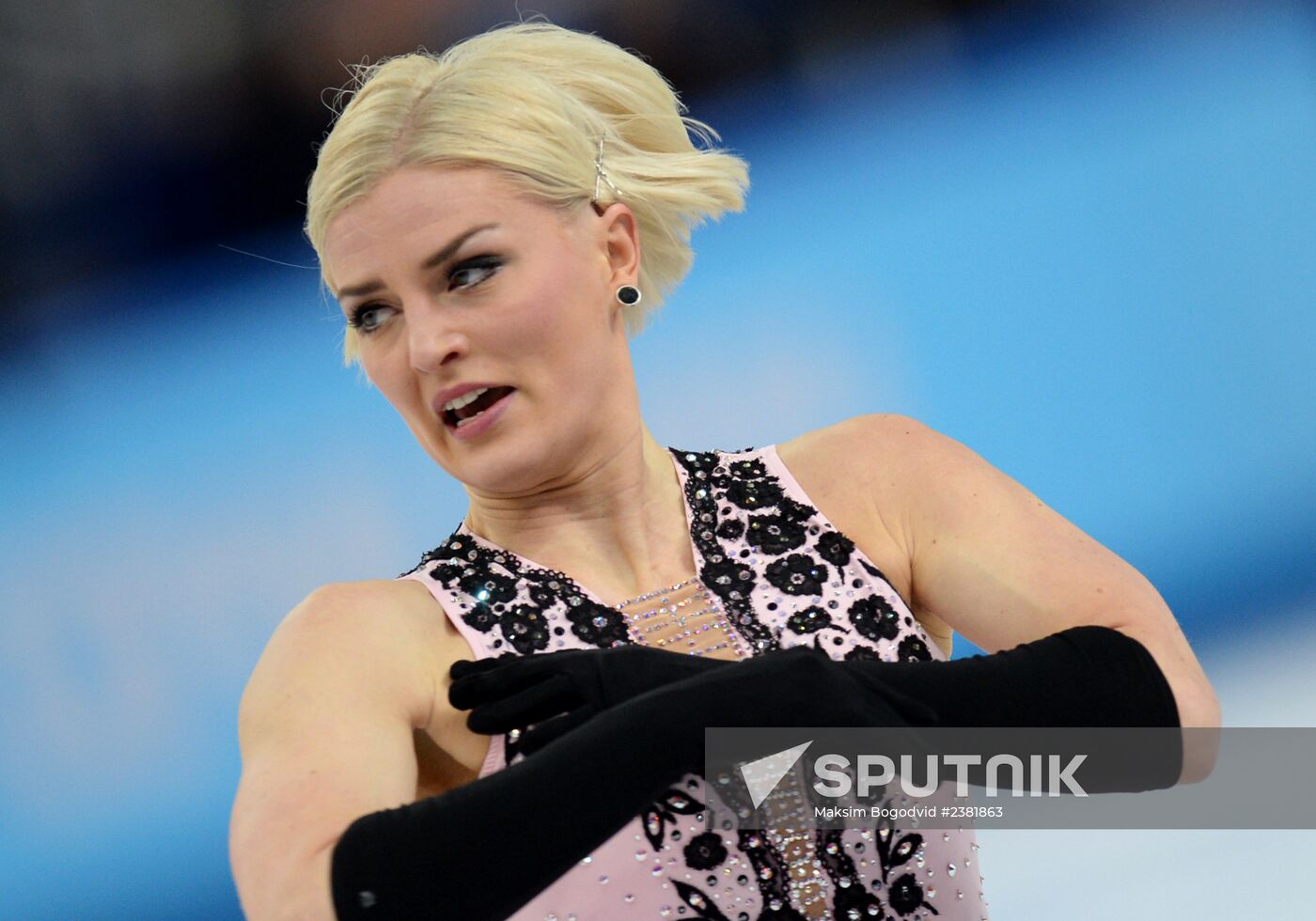 2014 Winter Olympics. Figure skating. Women. Short program