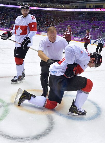 2014 Winter Olympics. Ice hockey. Men. Canada vs. Latvia
