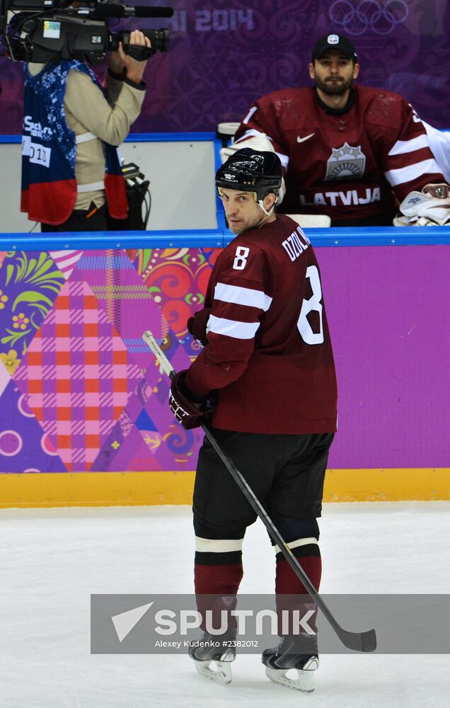 2014 Winter Olympics. Ice hockey. Men. Canada vs. Latvia