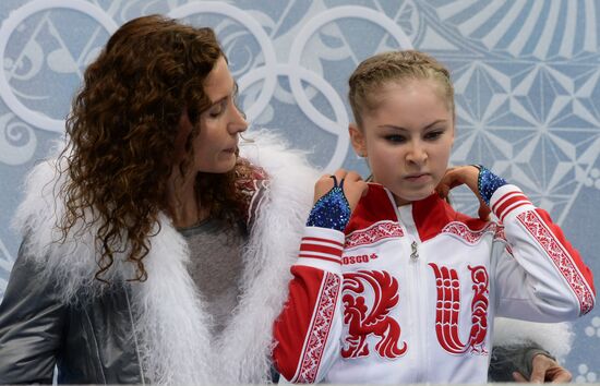 2014 Winter Olympics. Figure skating. Women. Short program
