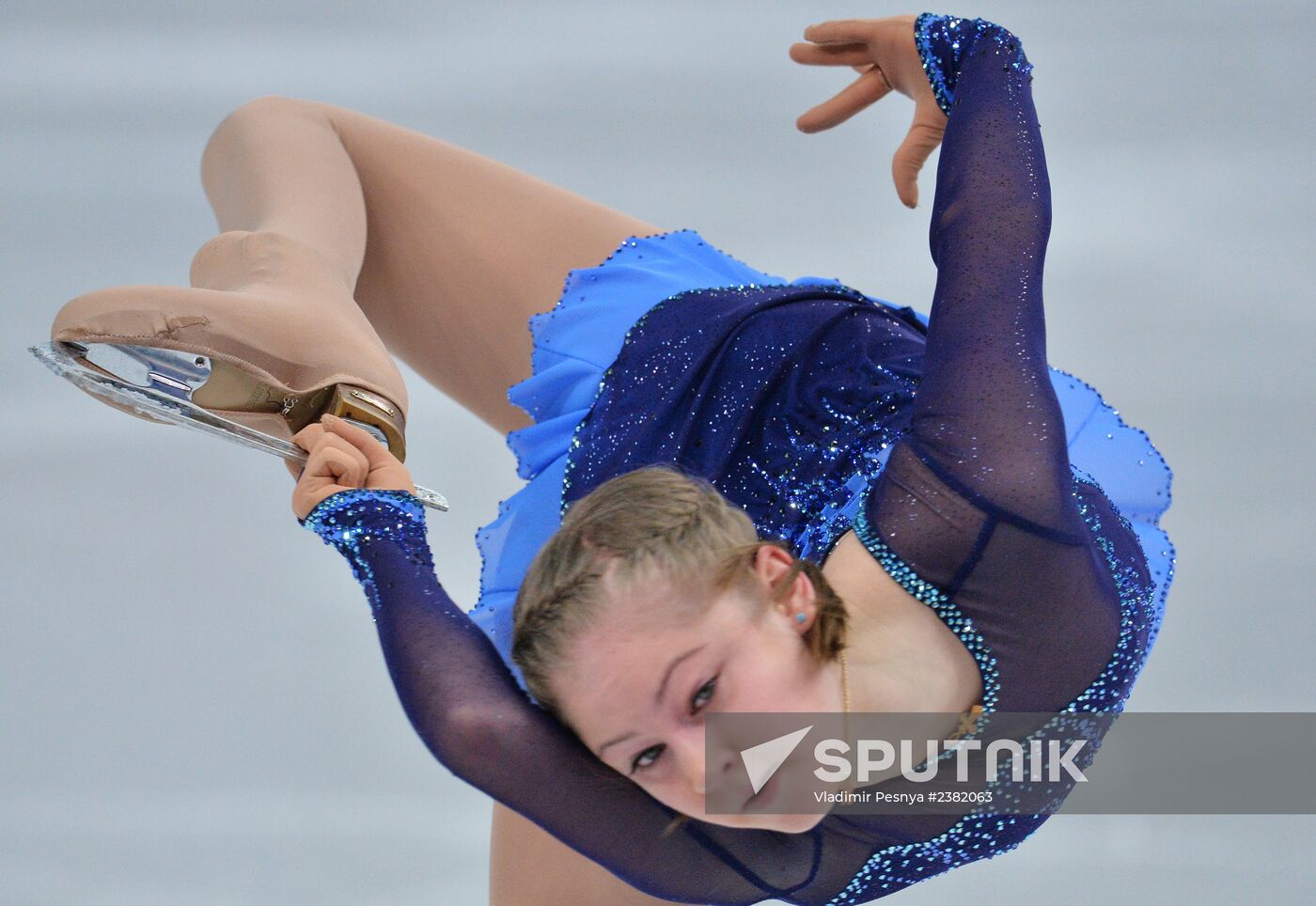 2014 Winter Olympics. Figure skating. Women’s singles. Short program