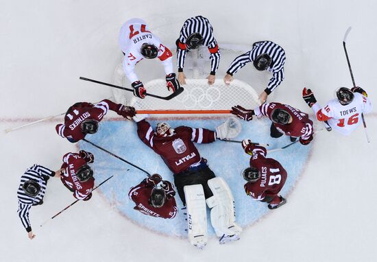 2014 Winter Olympics. Ice hockey. Men. Canada vs. Latvia