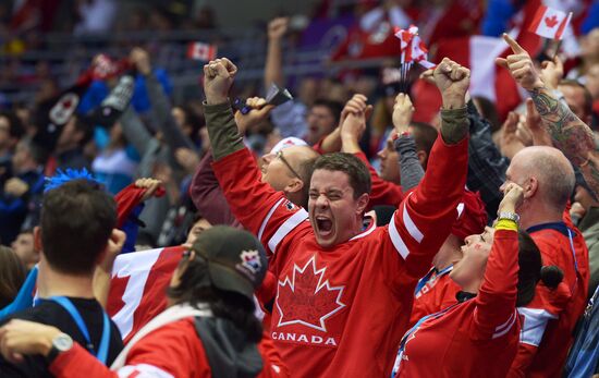 2014 Winter Olympics. Ice hockey. Men. Canada vs. Latvia