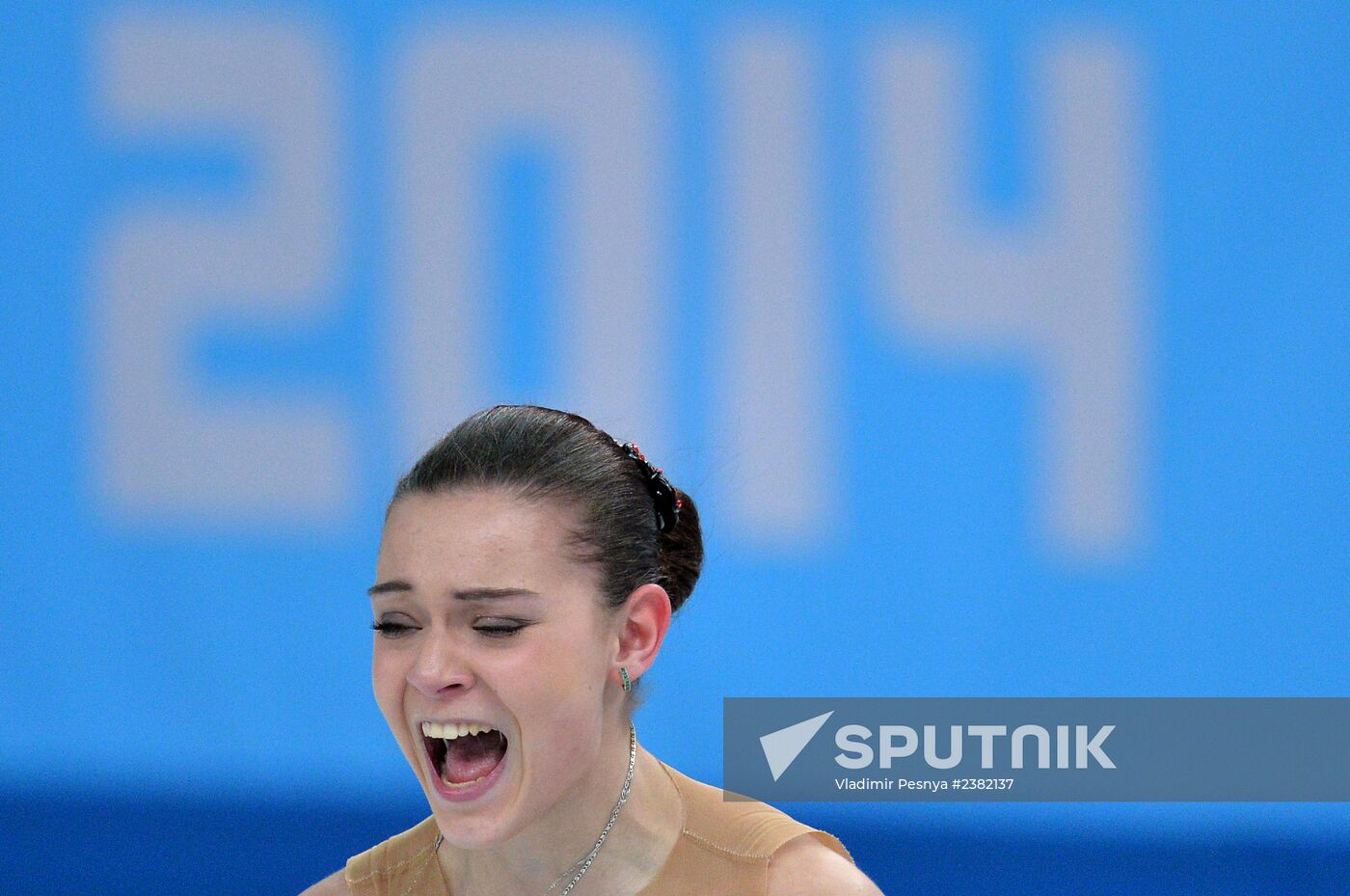 2014 Winter Olympics. Figure skating. Women. Short program