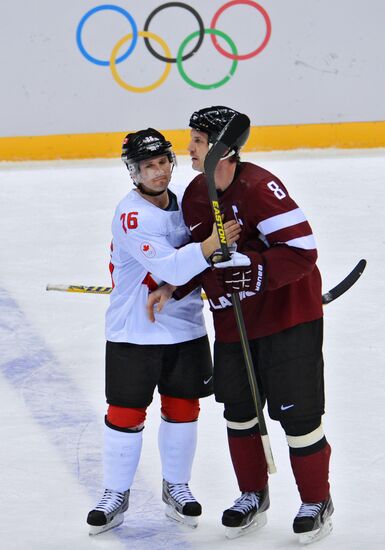 2014 Winter Olympics. Ice hockey. Men. Canada vs. Latvia