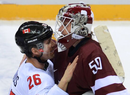 2014 Winter Olympics. Ice hockey. Men. Canada vs. Latvia