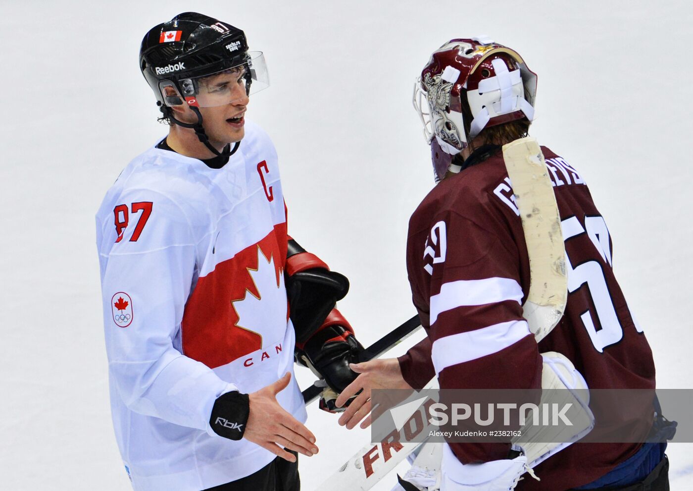 2014 Winter Olympics. Ice hockey. Men. Canada vs. Latvia