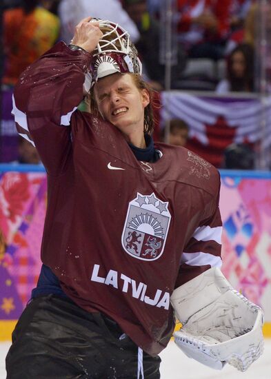 2014 Winter Olympics. Ice hockey. Men. Canada vs. Latvia
