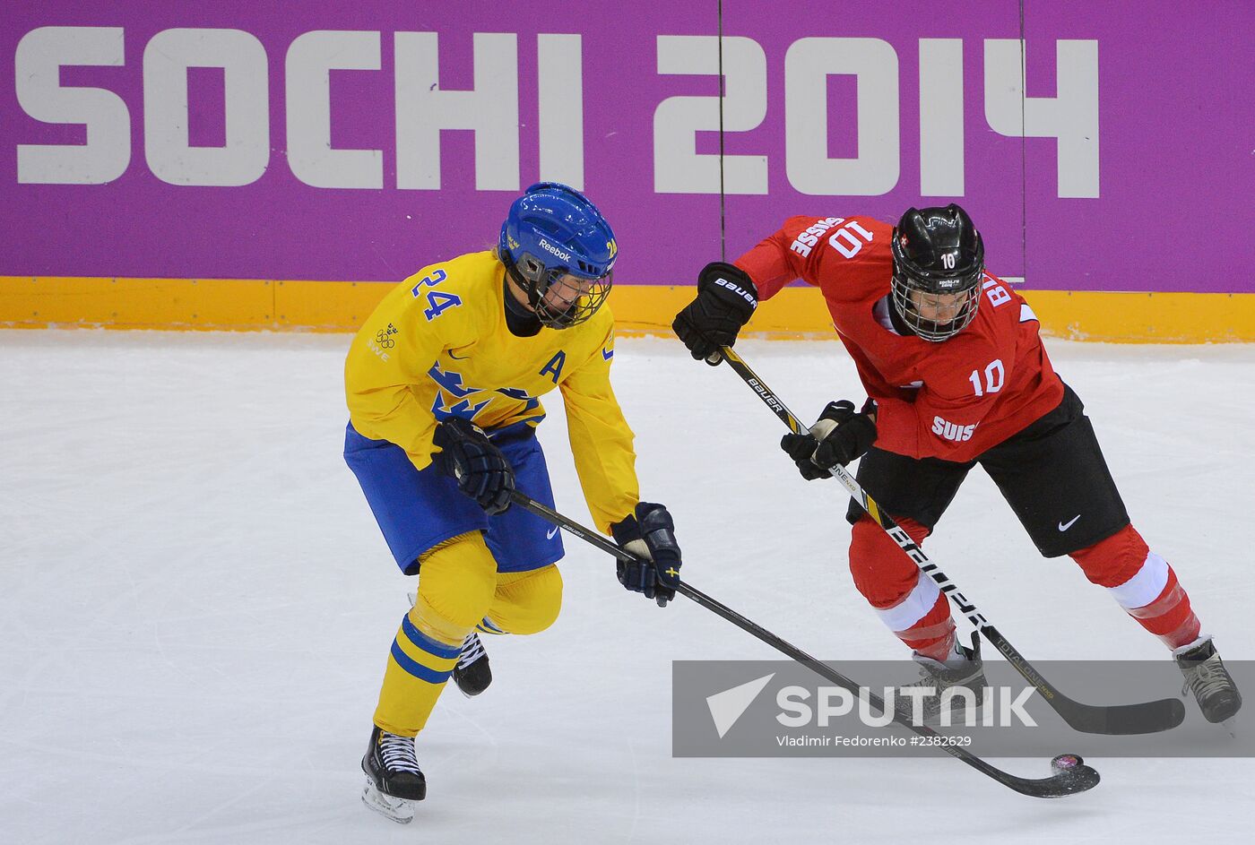 2014 Winter Olympics. Ice hockey. Women. Bronze medal match