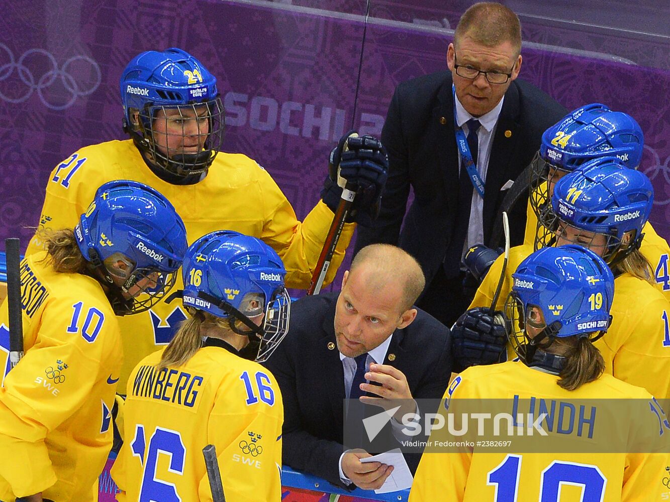 2014 Winter Olympics. Hockey. Women. Bronze Medal Match