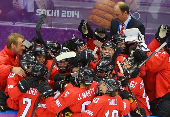 2014 Winter Olympics. Ice hockey. Women. Bronze medal match