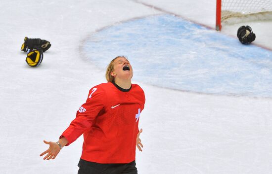 2014 Winter Olympics. Ice hockey. Women. Bronze medal match