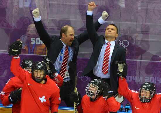 2014 Winter Olympics. Ice hockey. Women. Bronze medal match