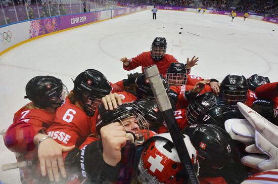 2014 Winter Olympics. Ice hockey. Women. Bronze medal match