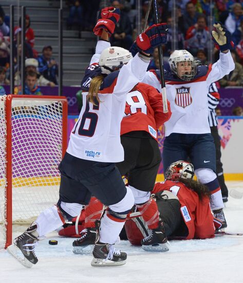 2014 Winter Olympics. Ice hockey. Women. Finals
