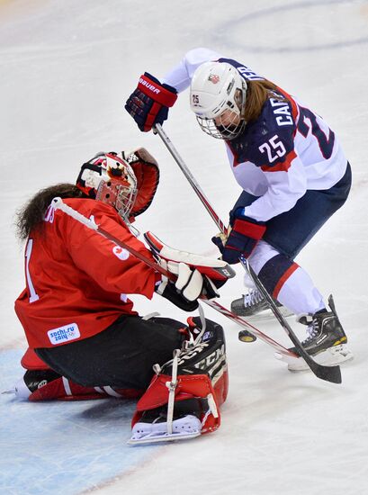 2014 Winter Olympics. Ice hockey. Women. Finals
