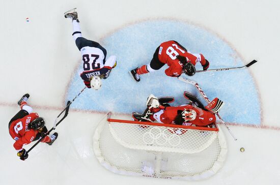 2014 Winter Olympics. Ice hockey. Women. Finals
