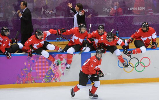 2014 Winter Olympics. Ice hockey. Women. Finals