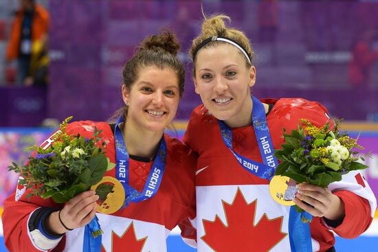 2014 Winter Olympics. Ice hockey. Women. Finals