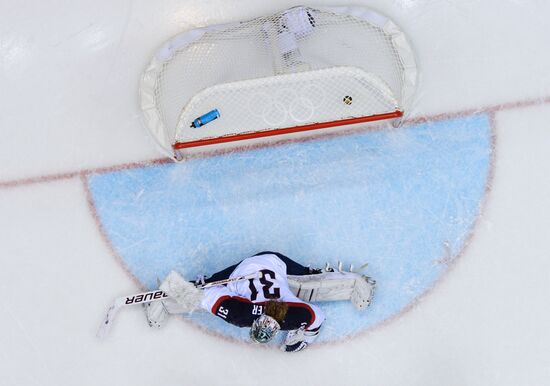 2014 Winter Olympics. Ice hockey. Women. Finals