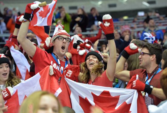 2014 Winter Olympics. Ice hockey. Women. Finals