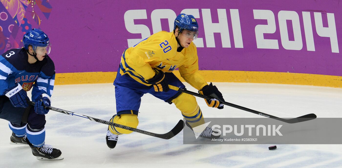 2014 Winter Olympics. Ice hockey. Men. Sweden vs. Finland