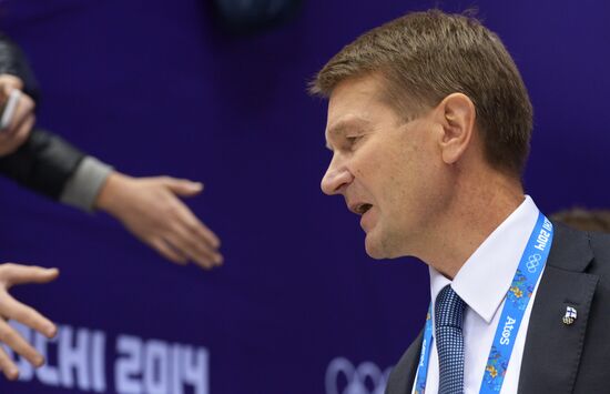 2014 Winter Olympics. Ice hockey. Men. Sweden vs. Finland