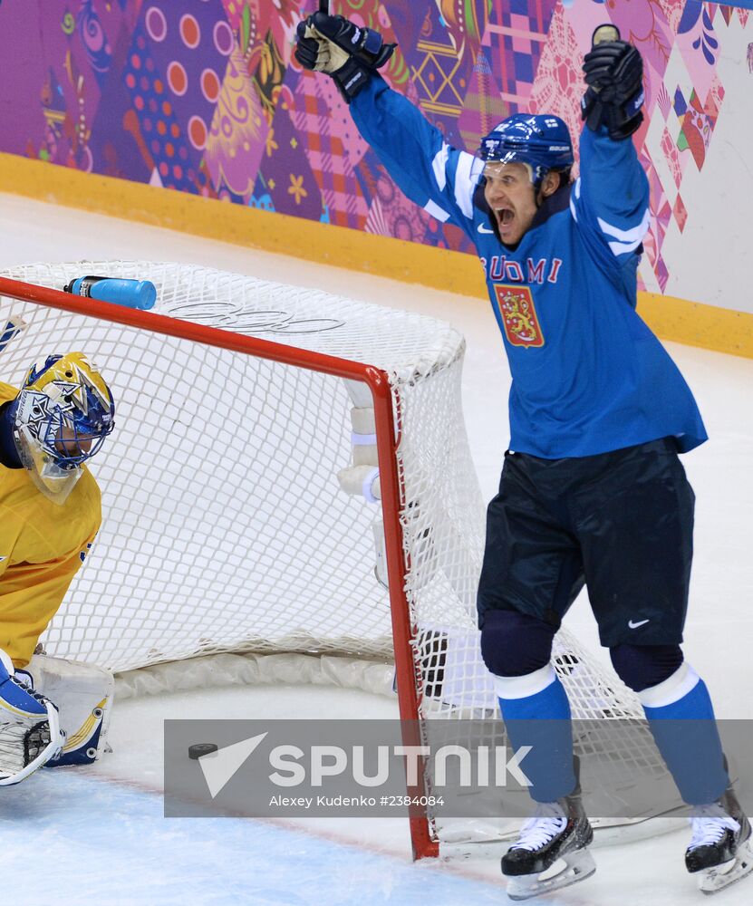 2014 Winter Olympics. Ice hockey. Men. Sweden vs. Finland