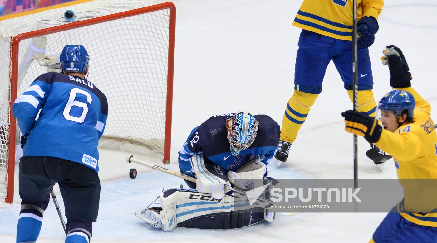2014 Winter Olympics. Ice hockey. Men. Sweden vs. Finland