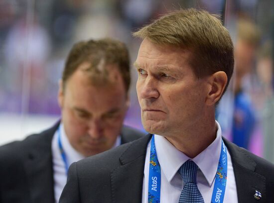 2014 Winter Olympics. Ice hockey. Men. Sweden vs. Finland