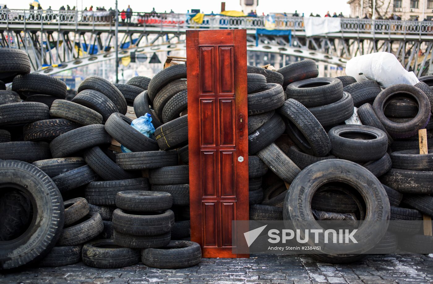 Mass protests in Kiev: Update