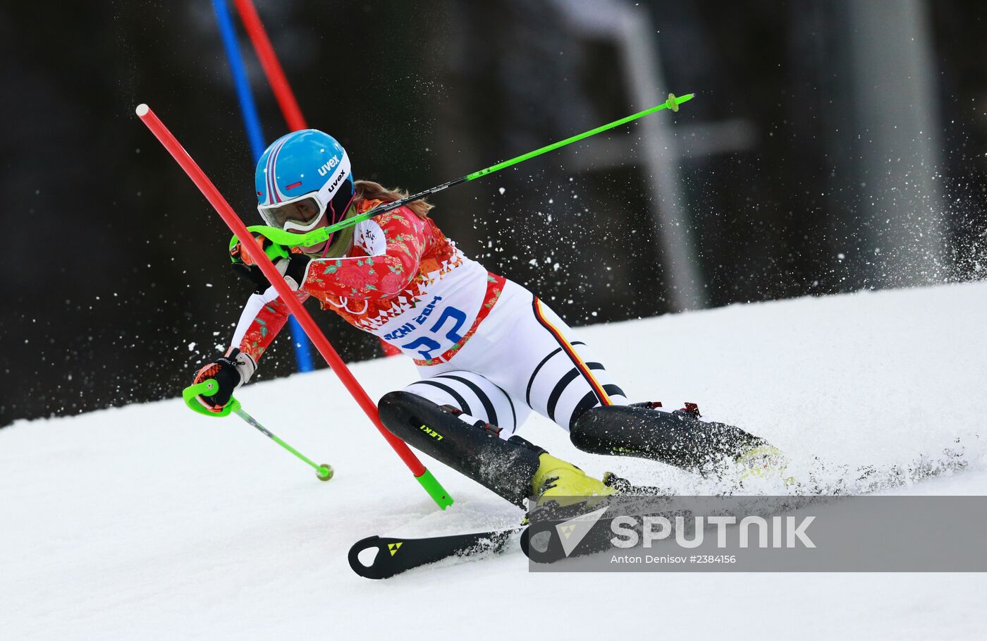 2014 Winter Olympics. Alpine skiing. Women. Slalom