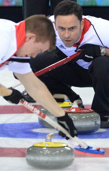 2014 Olympics. Curling. Men. Final match