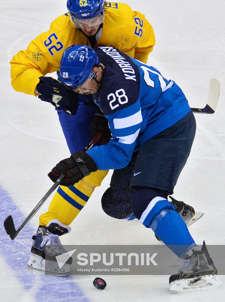 2014 Winter Olympics. Ice hockey. Men. Sweden vs. Finland