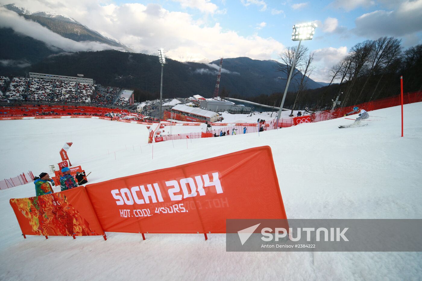 2014 Winter Olympics. Alpine skiing. Women. Slalom