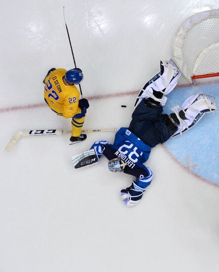 2014 Winter Olympics. Ice hockey. Men. Sweden vs. Finland