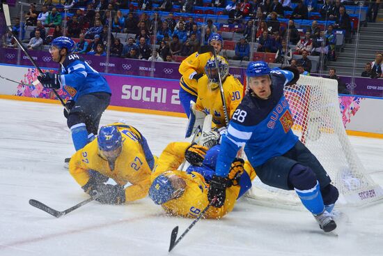 2014 Winter Olympics. Ice hockey. Men. Sweden vs. Finland