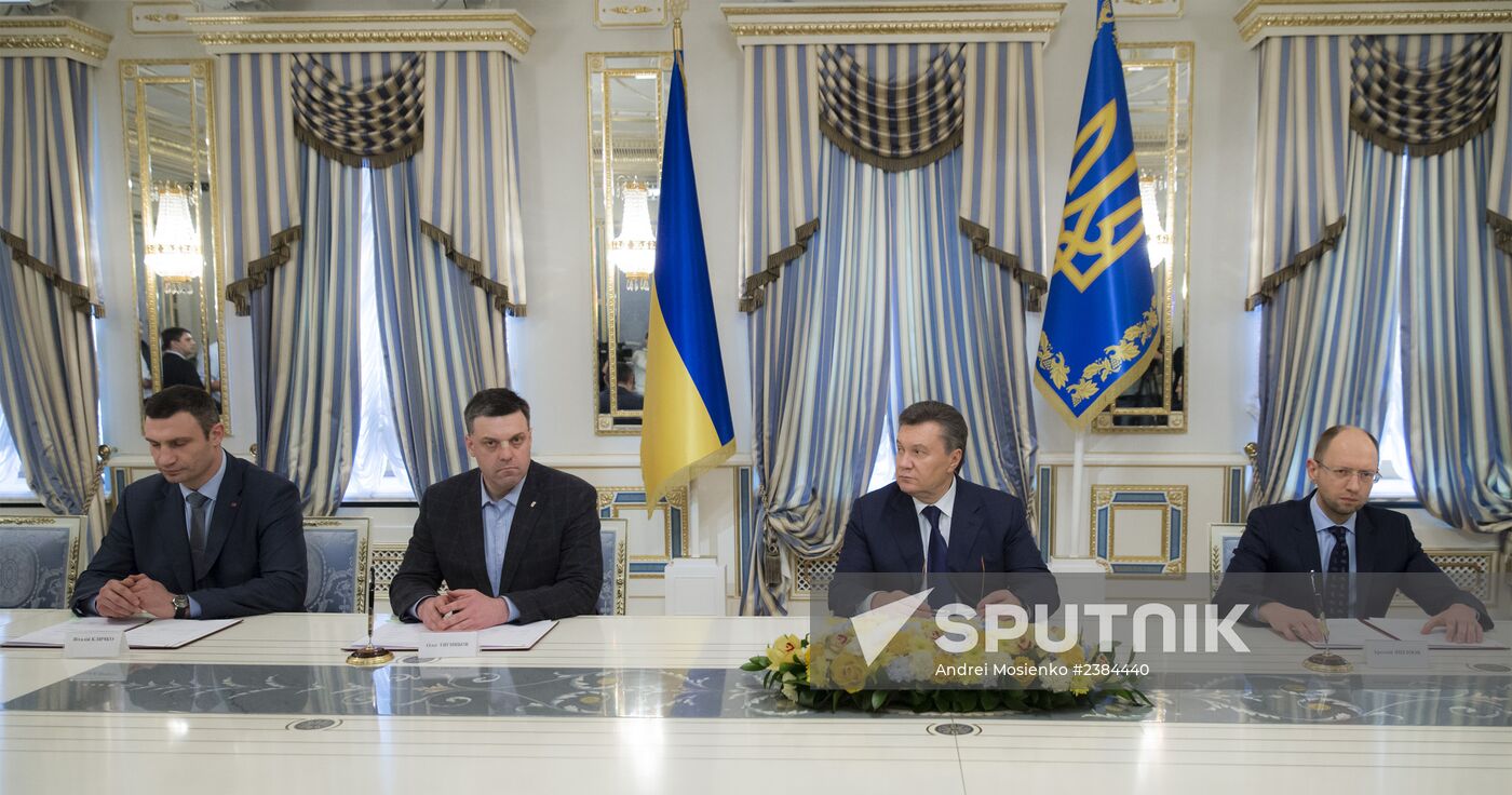 Agreement on resolving crisis in Ukraine signed