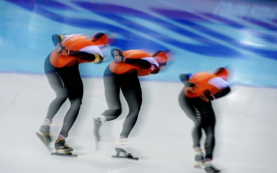 2014 Winter Olympics. Speed skating. Men. Team pursuit. Preliminary rounds