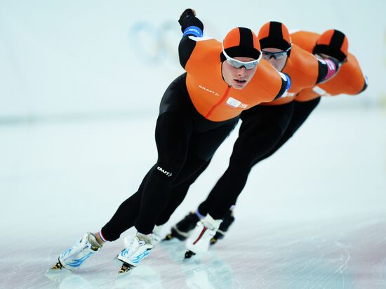 2014 Winter Olympics. Speed skating. Men. Team pursuit. Preliminary rounds