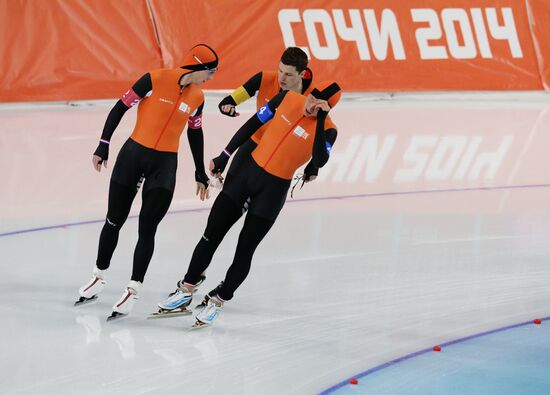 2014 Winter Olympics. Speed skating. Men. Team pursuit. Preliminary rounds