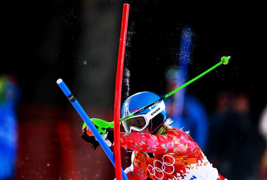 2014 Winter Olympics. Alpine skiing. Women. Slalom